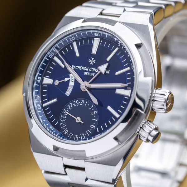 Vacheron Constantin Overseas 7900V/110A-B334